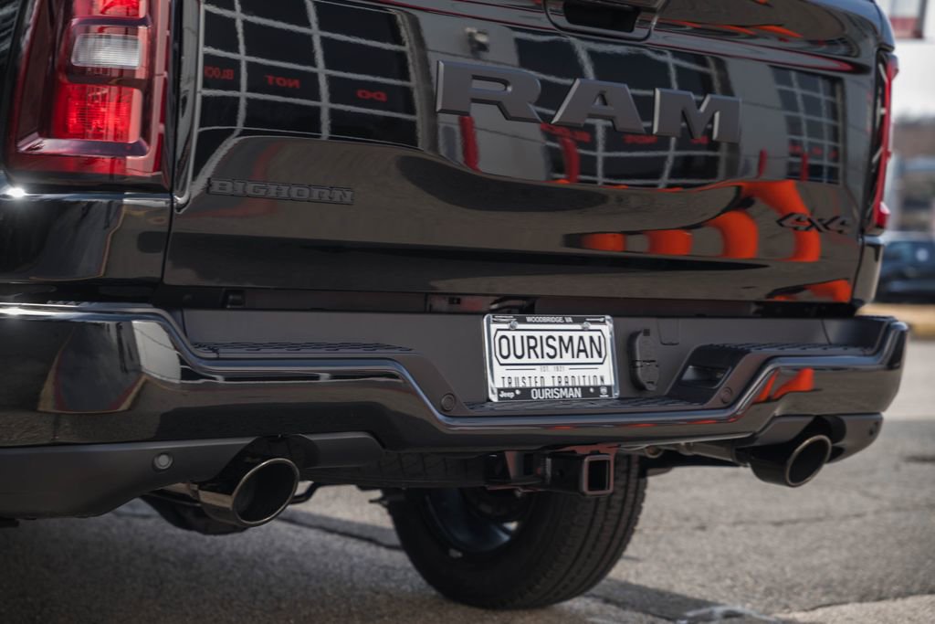 New 2026 RAM 1500 4x4 Crew Cab image 10