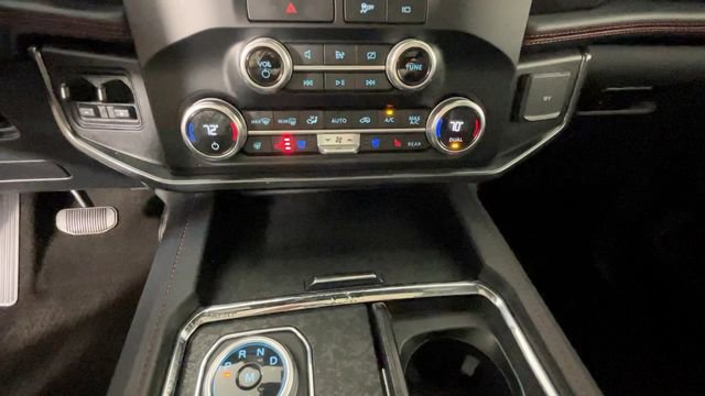 Used 2023 Ford Expedition Limited AWD/4WD image 27