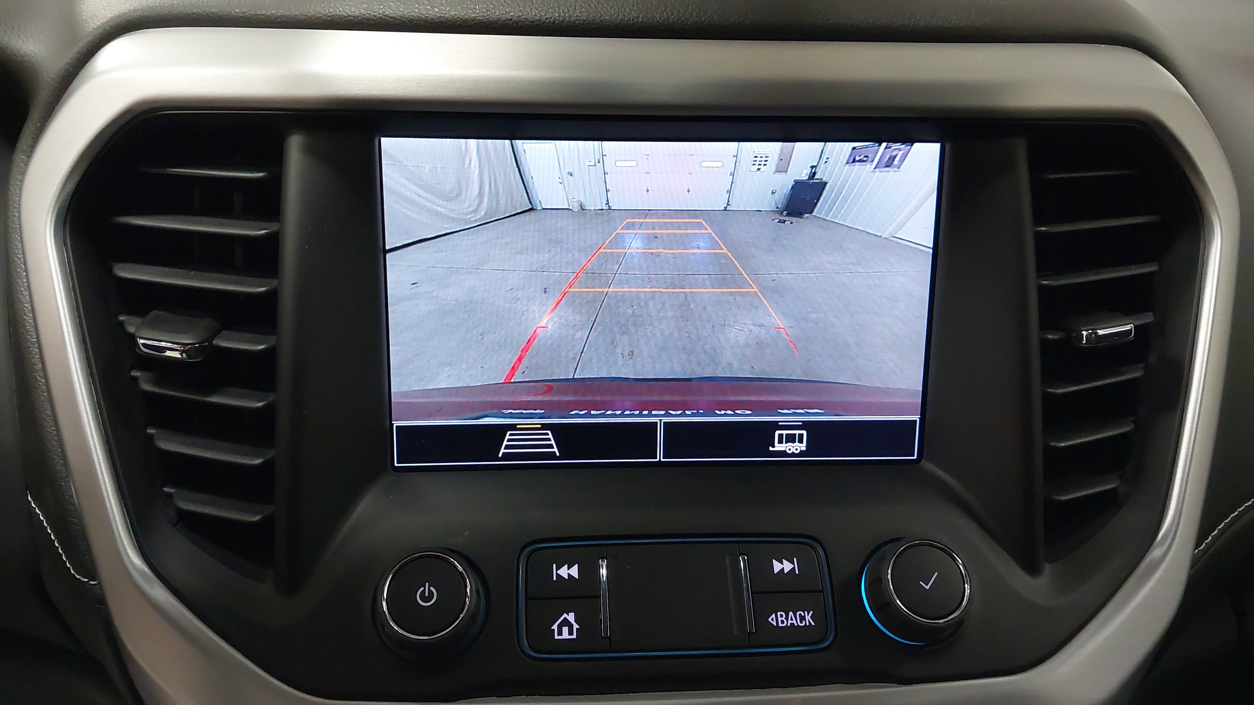 Used 2023 GMC Acadia SLE w/ Driver Convenience Package image 36