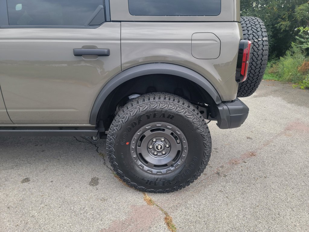 New 2025 Ford Bronco Badlands image 10