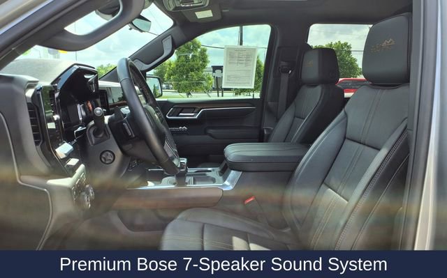 Used 2024 Chevrolet Silverado 1500 High Country w/ Technology Package image 15