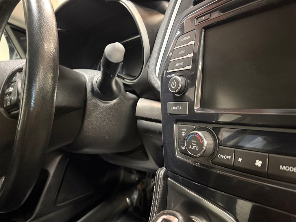 Used 2022 Nissan Maxima SL image 38