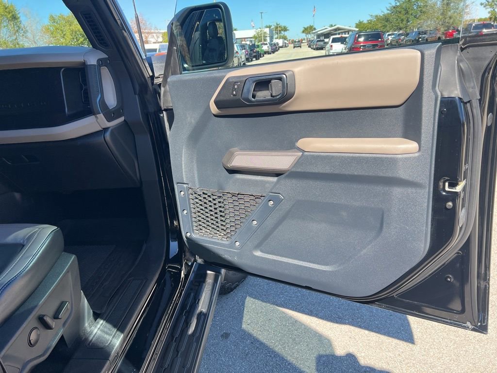 Used 2023 Ford Bronco Wildtrak image 43