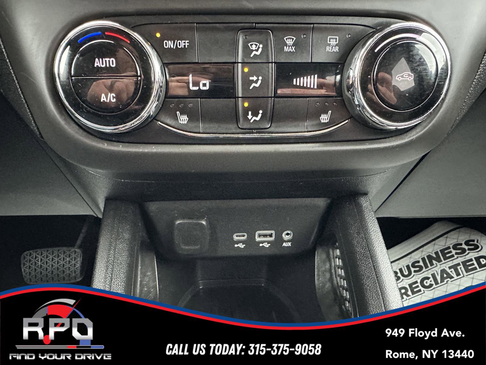 Used 2021 Chevrolet TrailBlazer LT w/ Sun and Liftgate Package AWD/4WD image 23