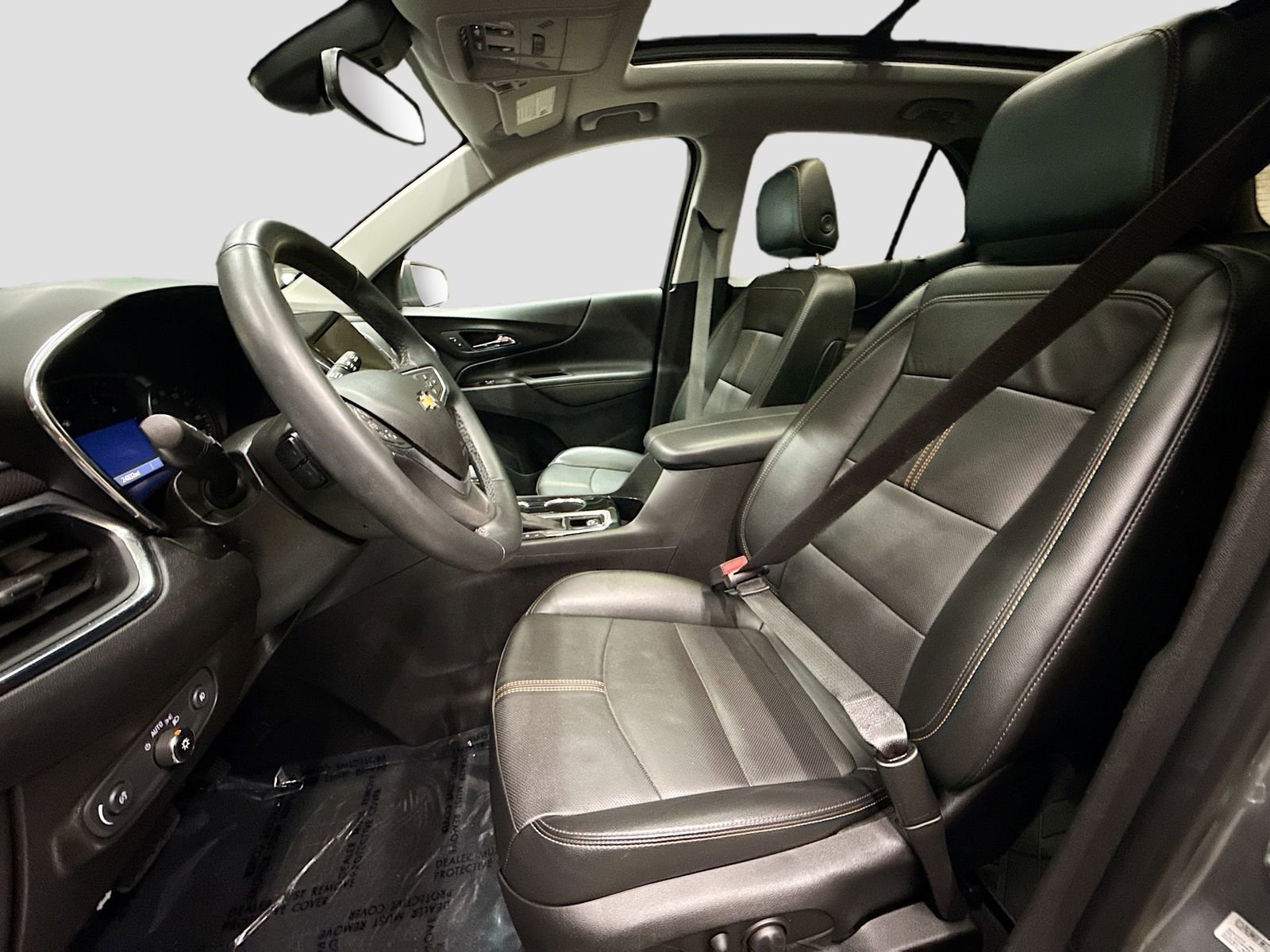 Used 2023 Chevrolet Equinox Premier AWD/4WD image 25