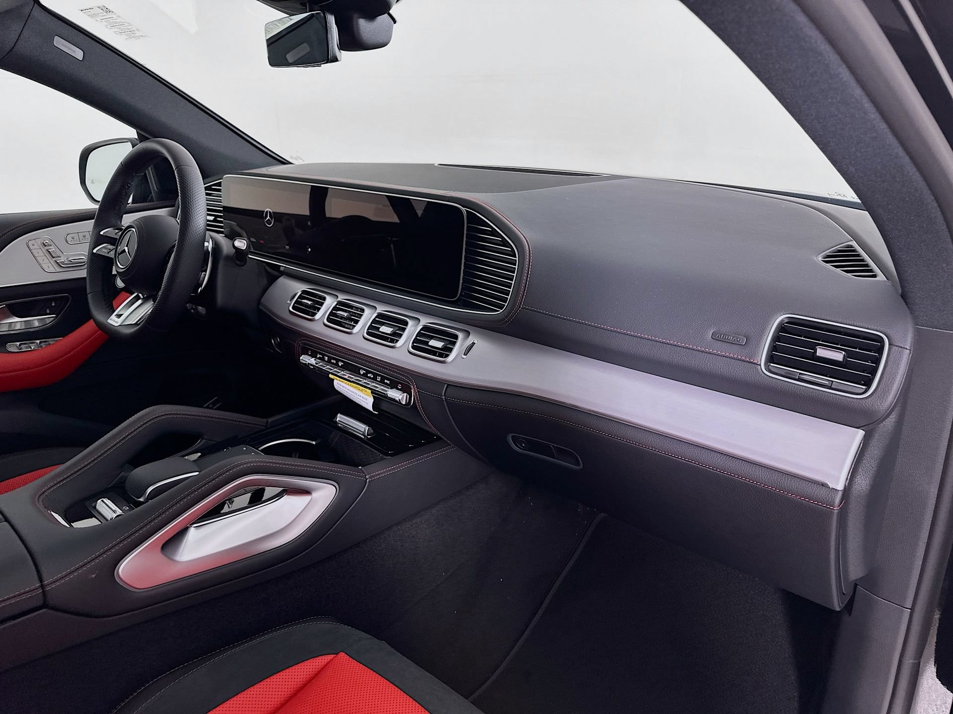 New 2026 Mercedes-Benz GLE 53 AMG 4MATIC Coupe image 31