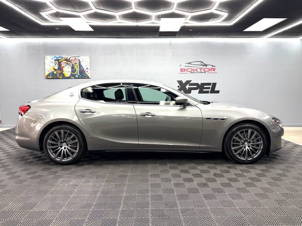 Used 2021 Maserati Ghibli RWD image 16