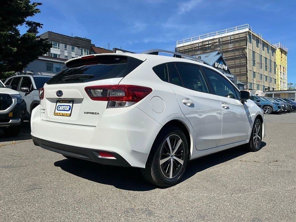 Used 2022 Subaru Impreza 2.0i Premium w/ Popular Package #3 AWD/4WD image 8