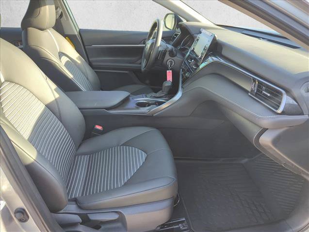 Used 2024 Toyota Camry SE FWD image 25