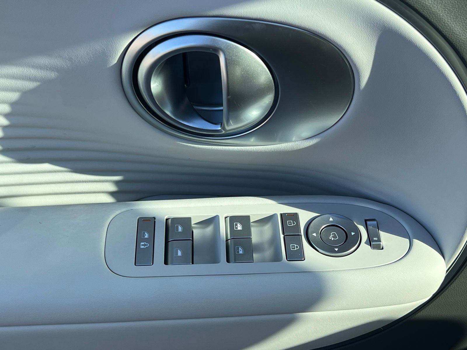 New 2026 Hyundai Ioniq 9 SEL image 27