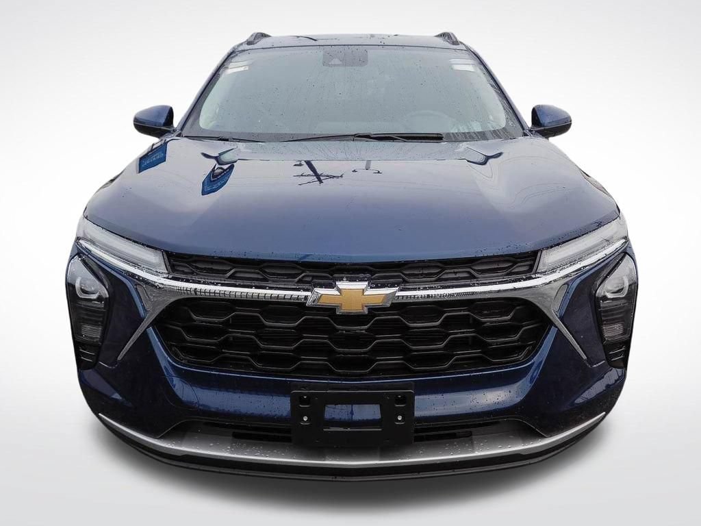 Certified 2024 Chevrolet Trax LT w/ Driver Confidence Package FWD image 2
