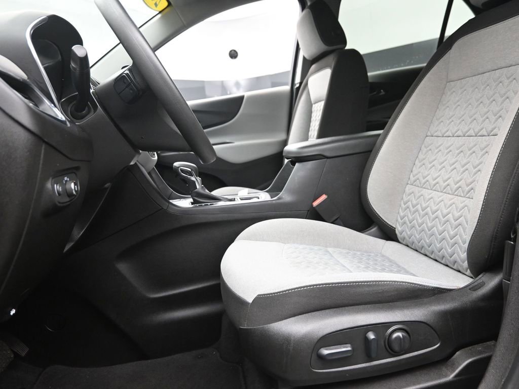 Used 2022 Chevrolet Equinox LT FWD image 13