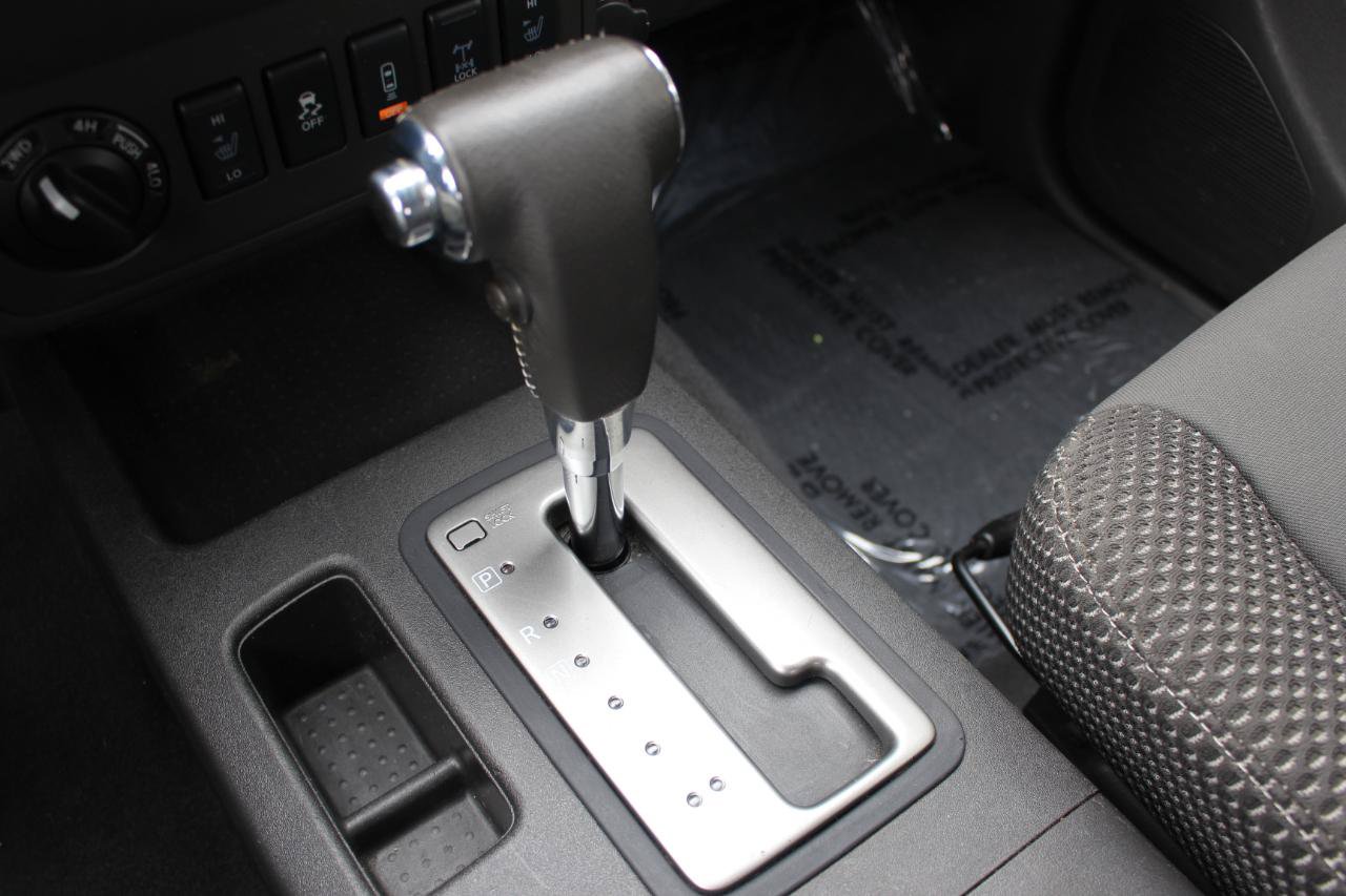 Used 2019 Nissan Frontier PRO-4X AWD/4WD image 26