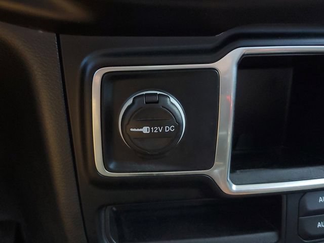 Certified 2023 Jeep Gladiator Sport AWD/4WD image 31