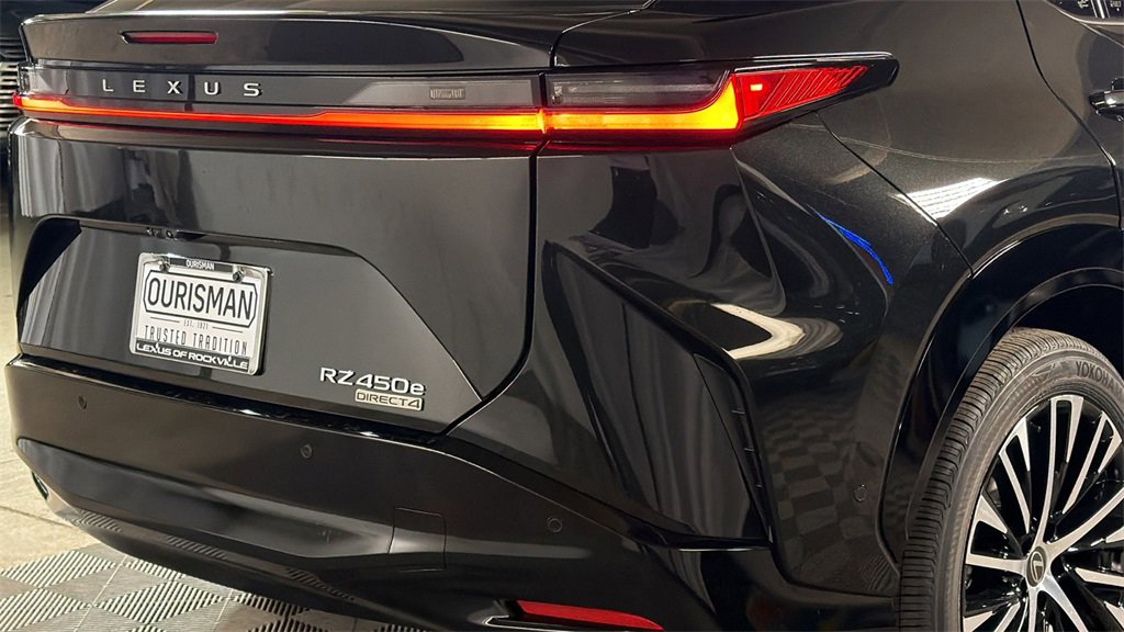 New 2026 Lexus RZ 450e 450e Premium image 6