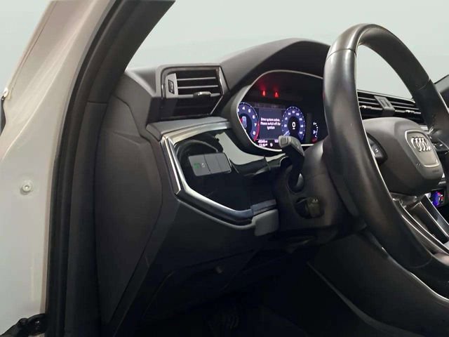 Used 2020 Audi Q3 2.0T Premium w/ Convenience Package image 28