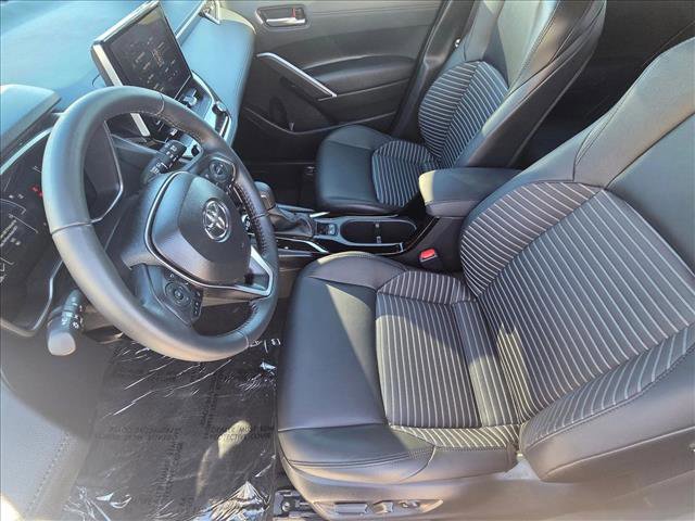 Certified 2025 Toyota Corolla Cross AWD Hybrid image 14