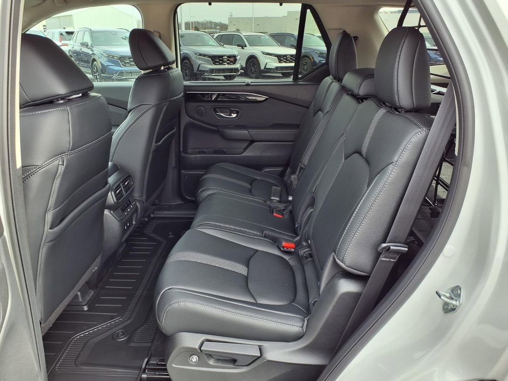 New 2026 Honda Pilot EX-L image 6