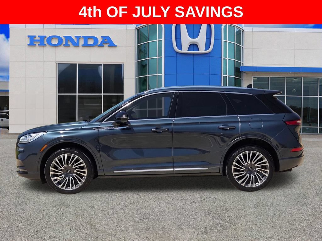 Used 2022 Lincoln Corsair Reserve w/ Equipment Group 201A AWD/4WD image 6