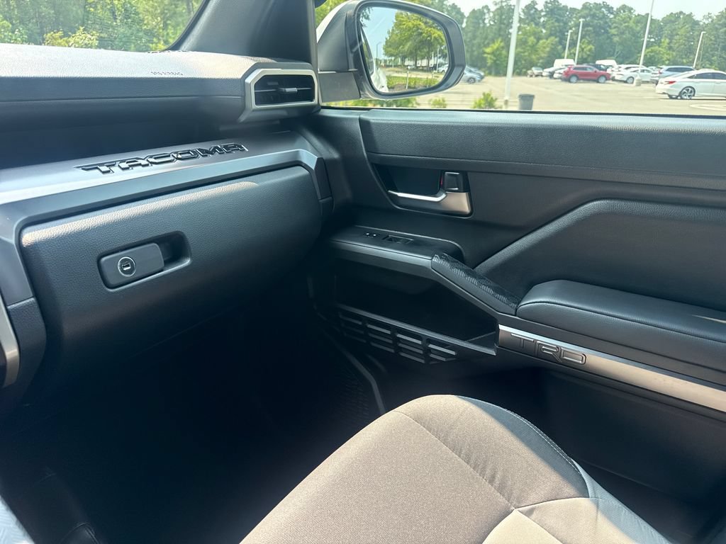 Used 2026 Toyota Tacoma TRD Sport AWD/4WD image 17