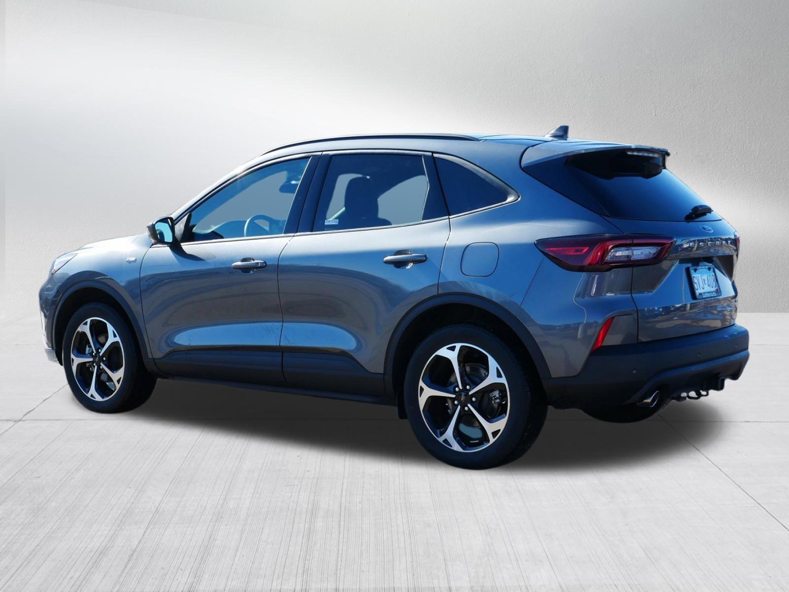 Used 2025 Ford Escape ST-Line Select w/ Tech Pack #2 image 5