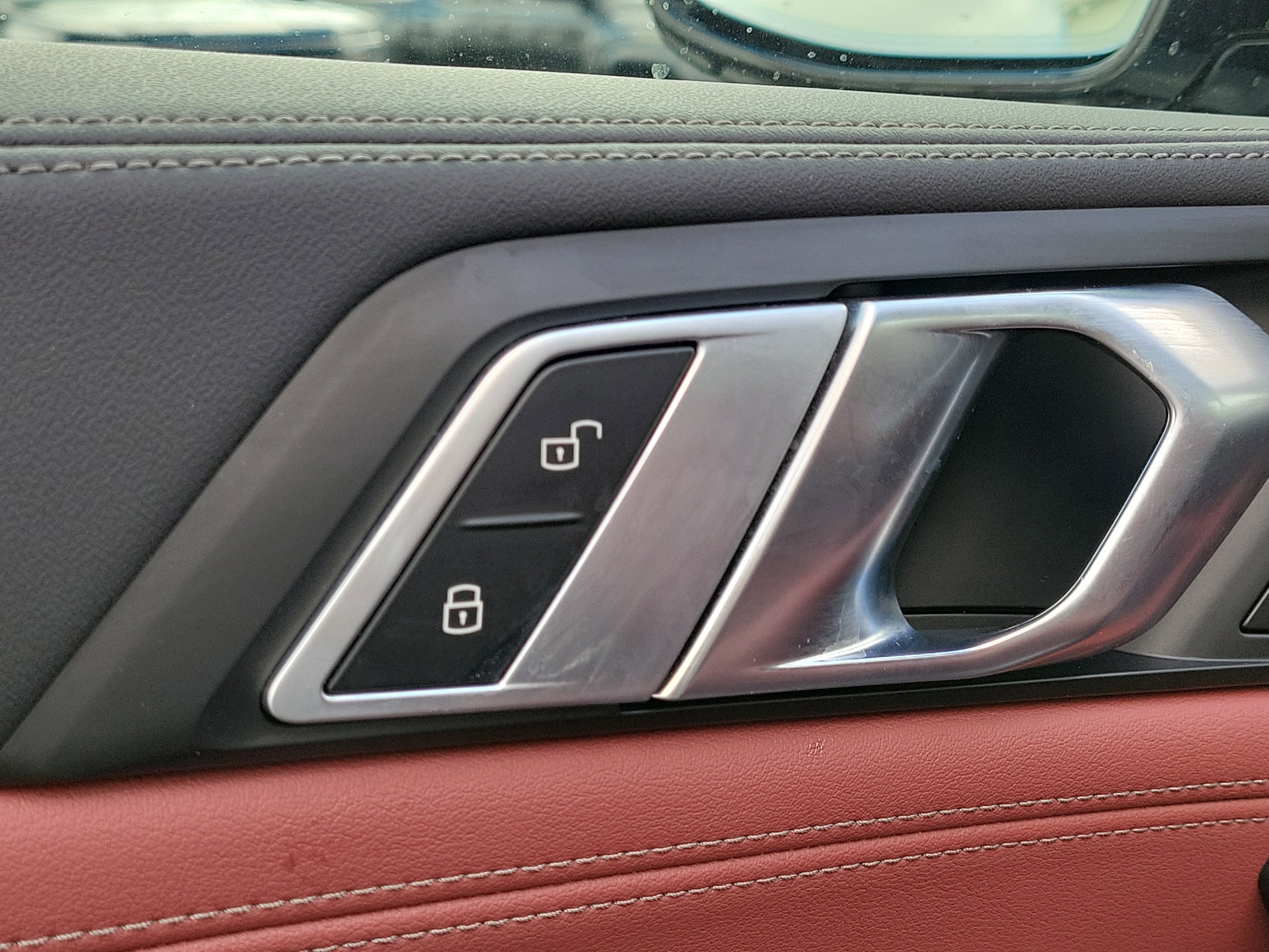 Used 2026 BMW X6 xDrive40i image 19