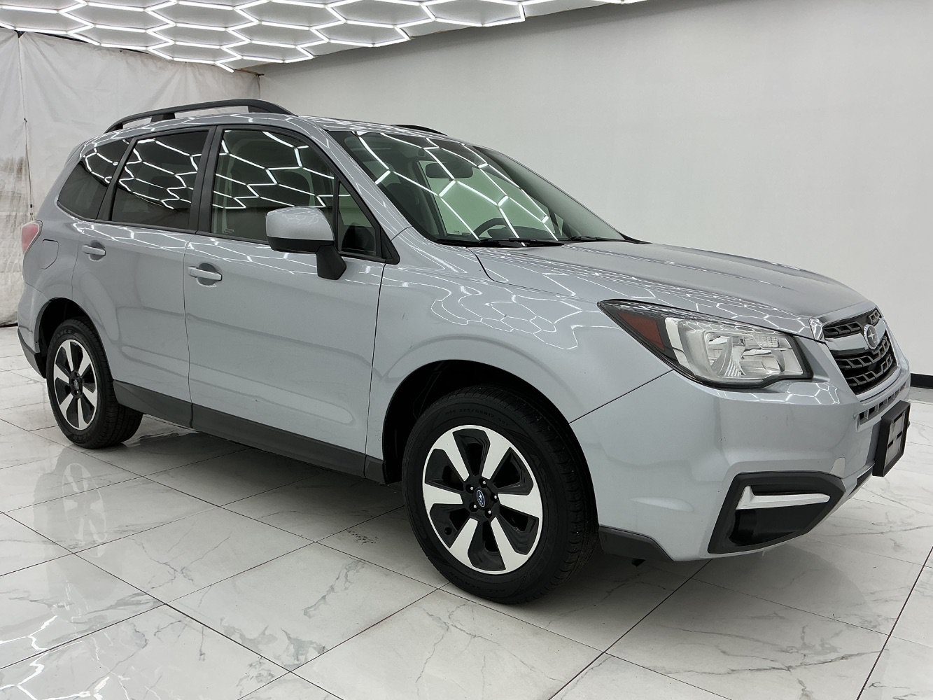 Used 2018 Subaru Forester 2.5i Premium AWD/4WD image 8