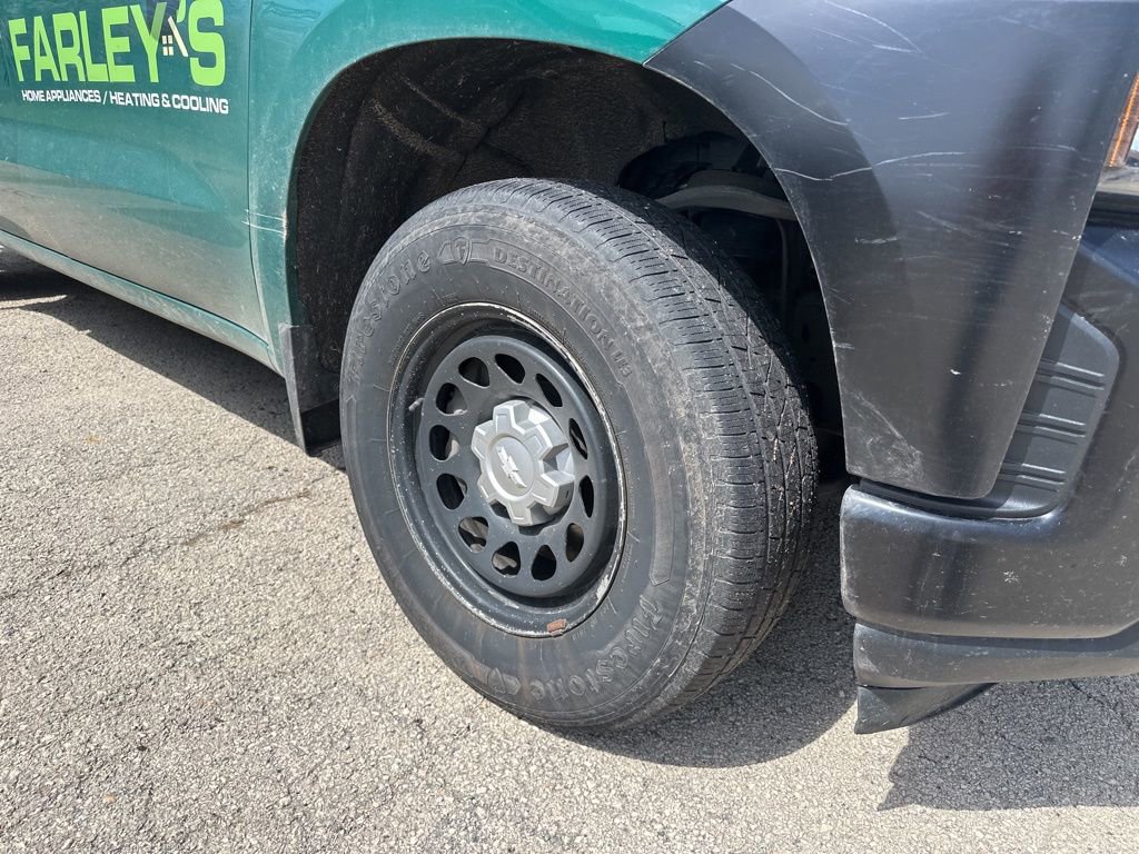 Used 2020 Chevrolet Silverado 1500 W/T RWD image 4