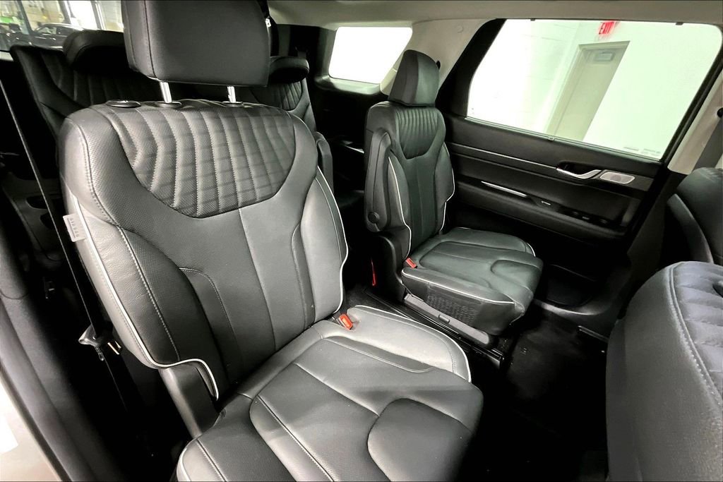 Used 2024 Hyundai Palisade Limited image 35