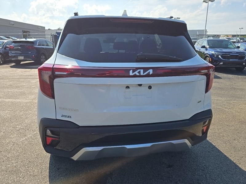 Used 2024 Kia Seltos SX AWD/4WD image 6