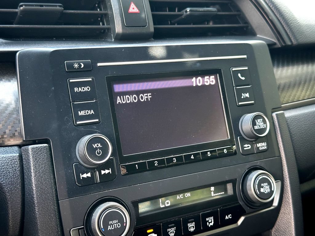 Used 2018 Honda Civic Sport image 22
