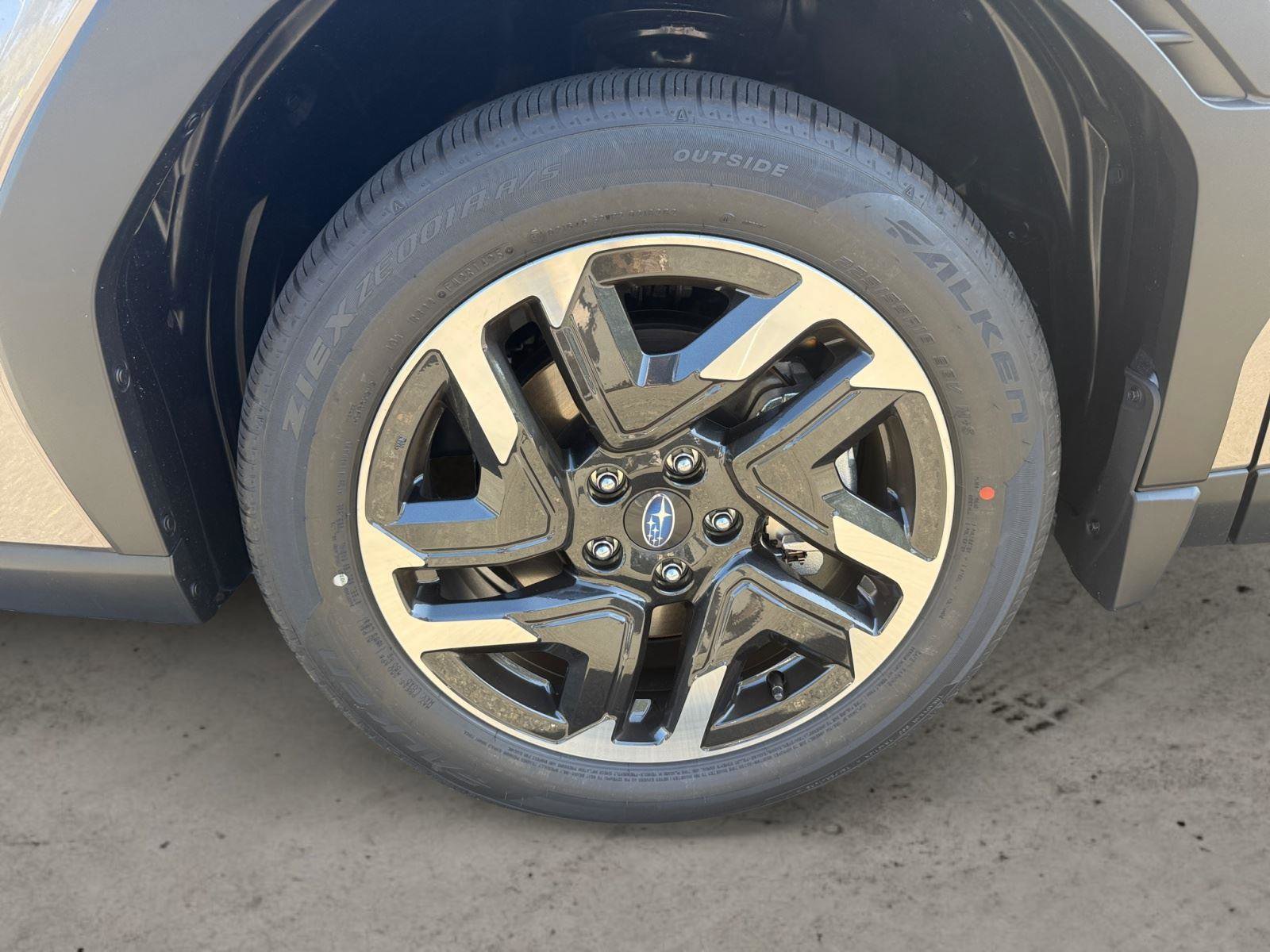 New 2025 Subaru Forester Limited image 14