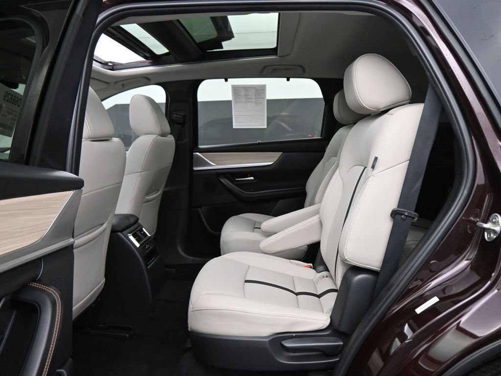 Used 2024 MAZDA CX-90 3.3 Turbo w/ Premium Package image 20