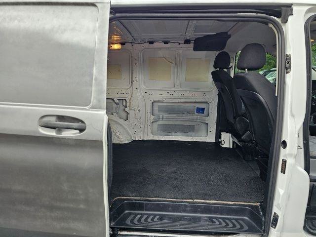 Used 2016 Mercedes-Benz Metris image 23