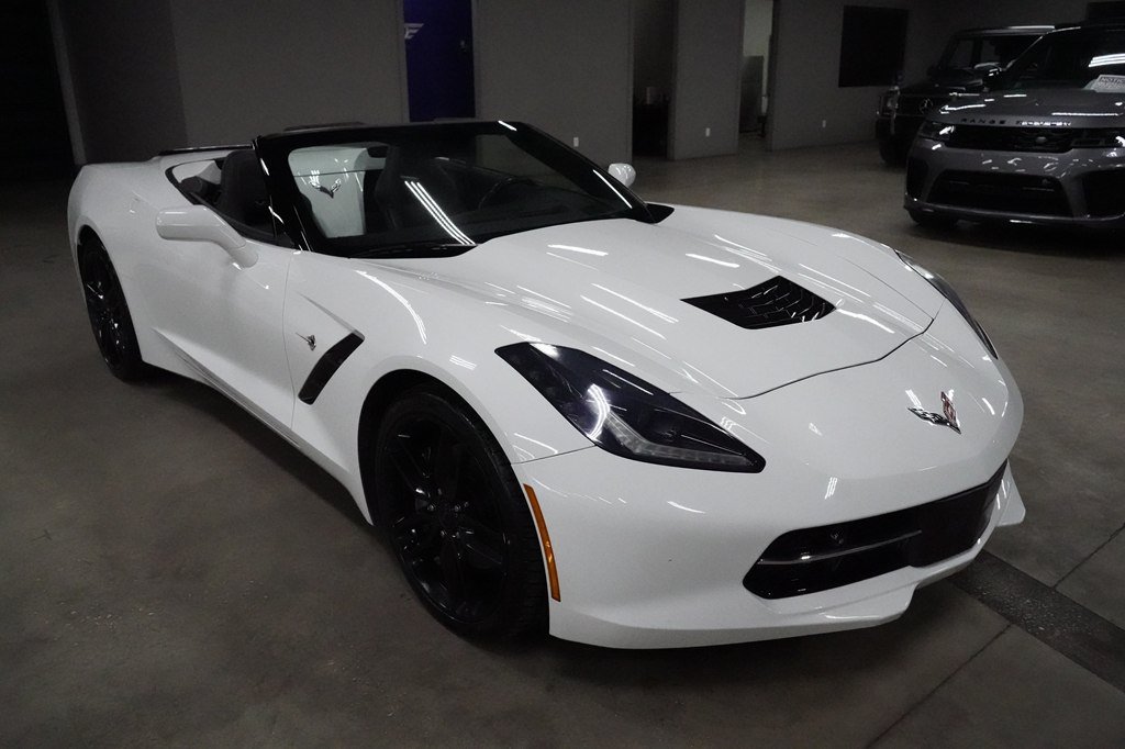 Used 2019 Chevrolet Corvette Stingray Convertible w/ 2LT Preferred Equipment Group RWD image 12