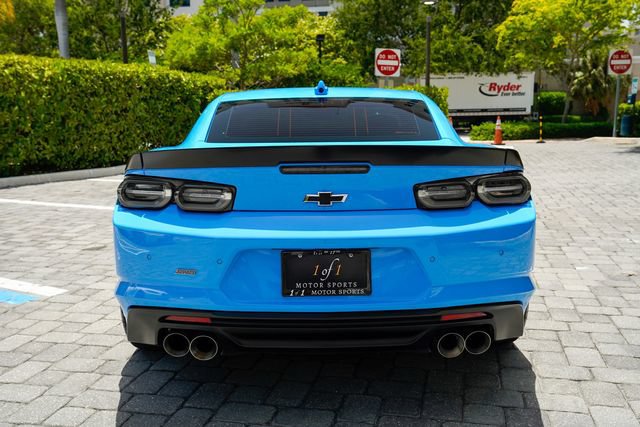 Used 2022 Chevrolet Camaro SS RWD image 22