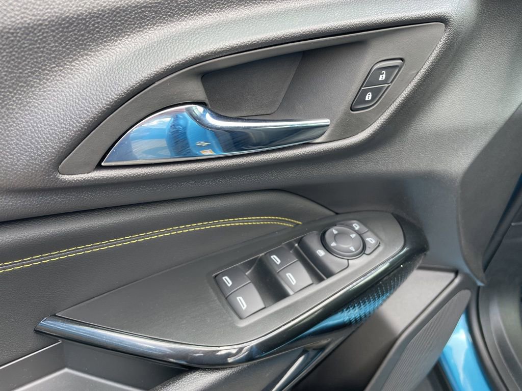 New 2026 Chevrolet Trax LT w/ Driver Confidence Package FWD image 6