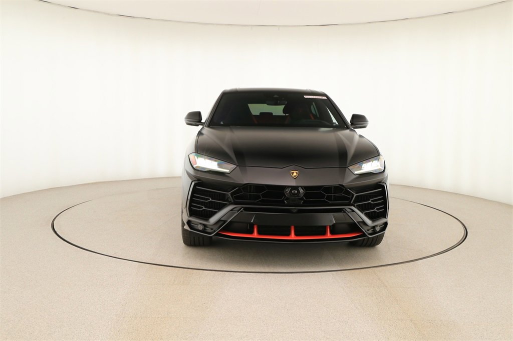 Used 2022 Lamborghini Urus image 11
