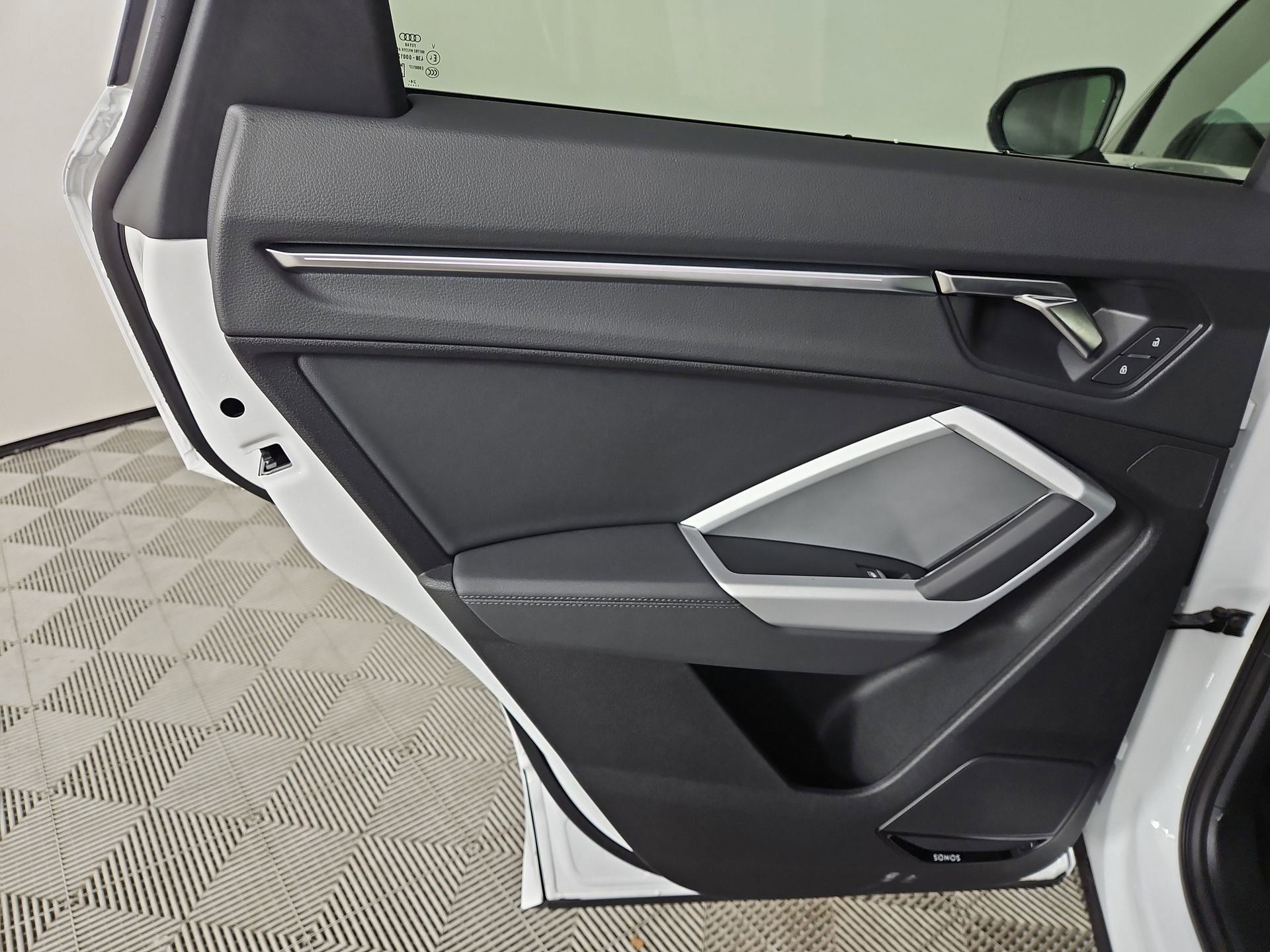 Certified 2025 Audi Q3 2.0T Premium Plus w/ Premium Plus Package image 45