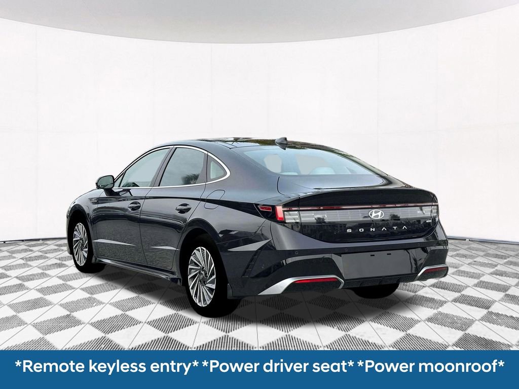 New 2026 Hyundai Sonata Limited FWD image 8