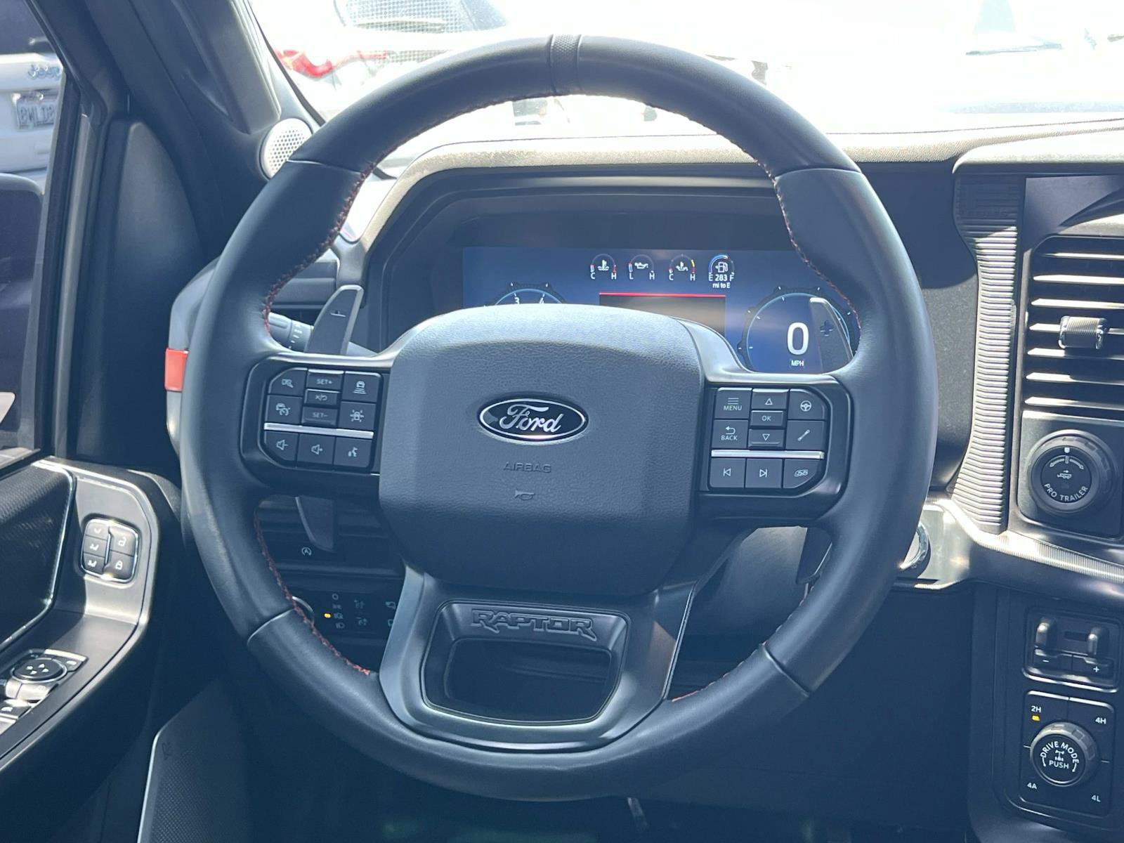 Used 2025 Ford F150 Raptor AWD/4WD image 8