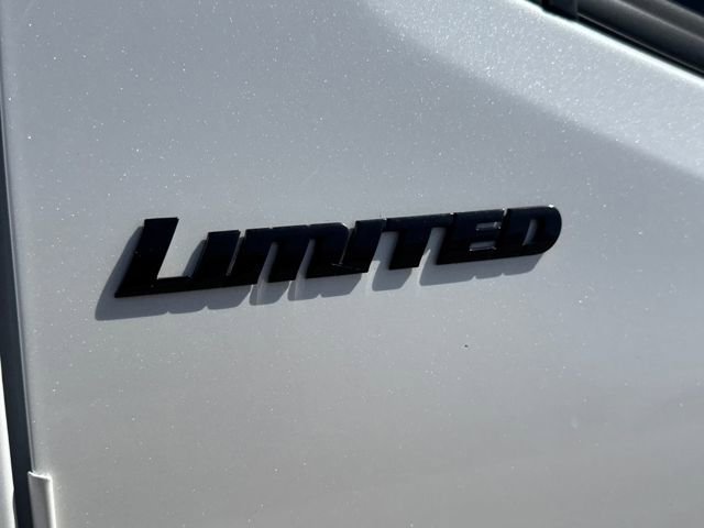 Used 2021 Toyota Tacoma Limited w/ Nightshade Package image 15