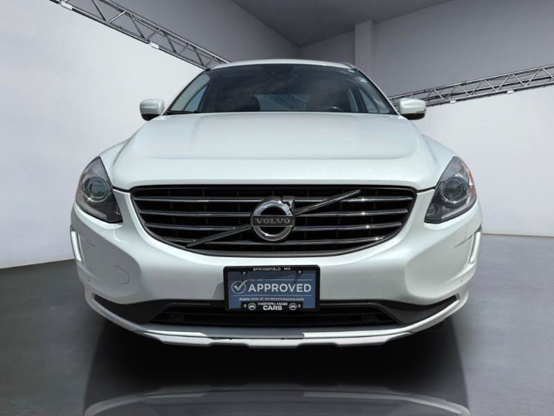 Used 2017 Volvo XC60 T5 Inscription w/ Preferred Option Package AWD/4WD image 10