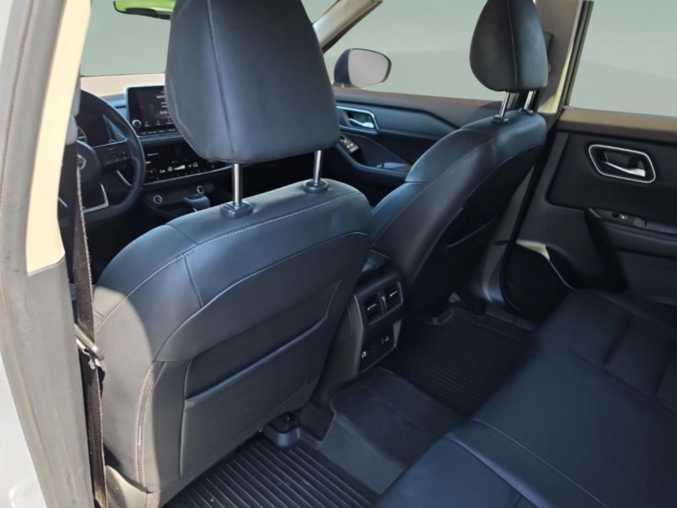 Used 2021 Nissan Rogue SL FWD image 28