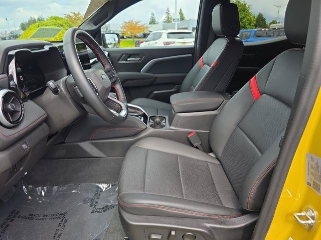 Used 2023 Chevrolet Colorado Z71 w/ Z71 Convenience Package 2 AWD/4WD image 5