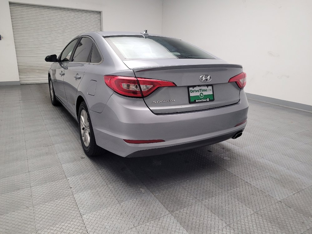 Used 2016 Hyundai Sonata SE image 6