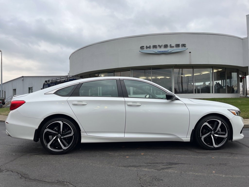 Used 2022 Honda Accord Sport image 55