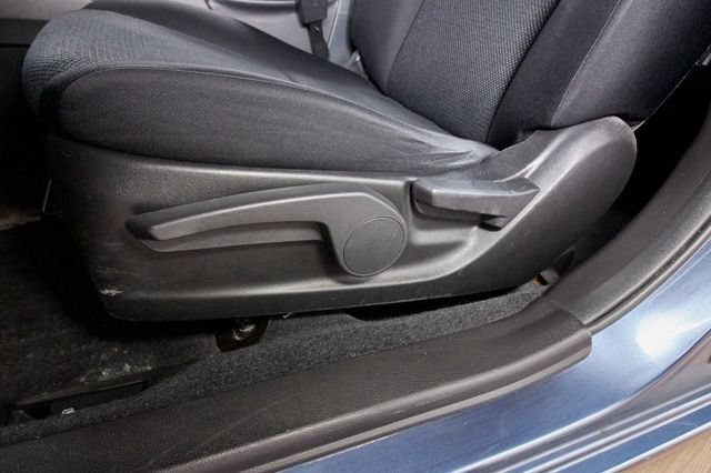 Used 2013 Subaru Impreza 2.0i AWD/4WD image 14