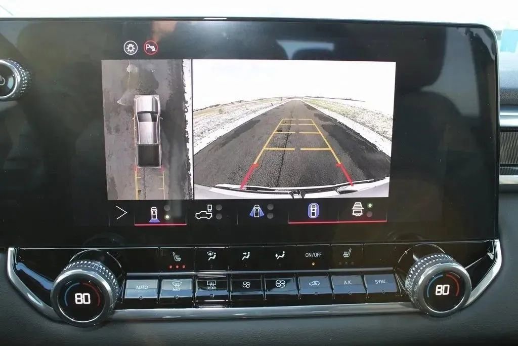 New 2026 GMC Canyon Elevation w/ Convenience Package image 16