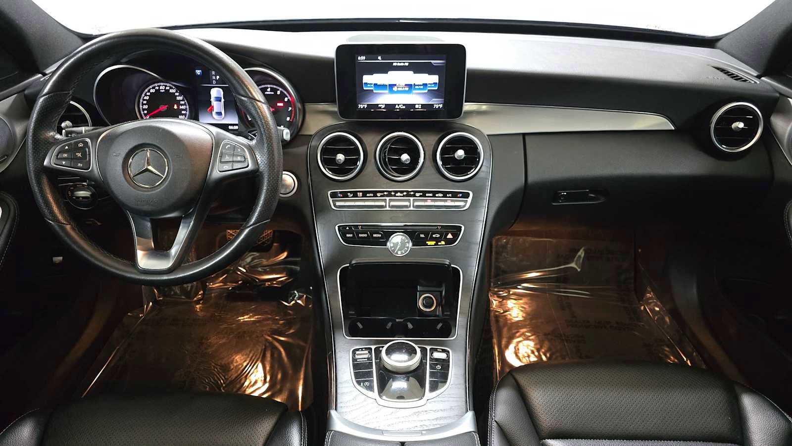 Used 2018 Mercedes-Benz C 300 Sedan image 18